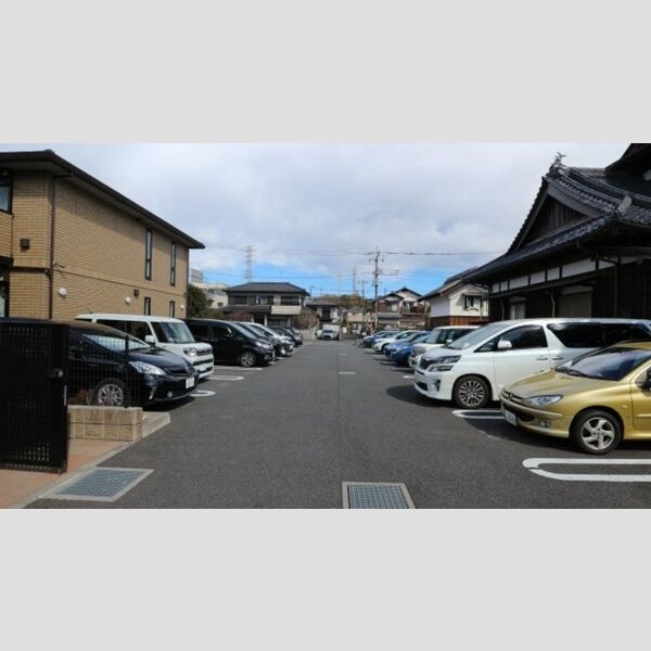 駐車場 (駐車場)