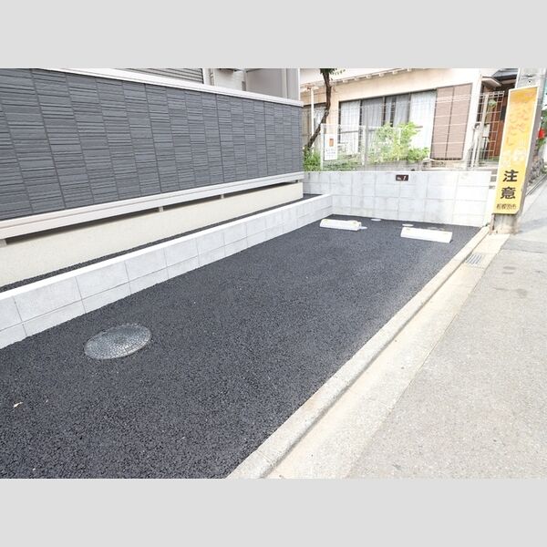 駐車場 (駐車場)