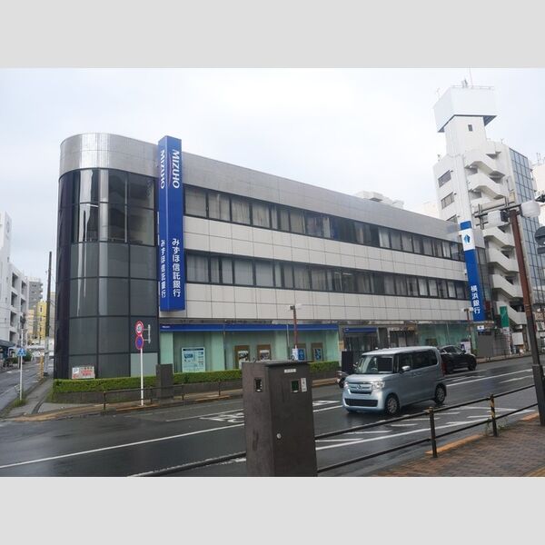 現地周辺 (みずほ信託銀行町田支店)