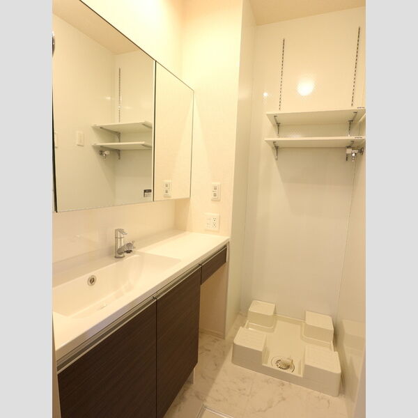 洗面所 (洗面所)