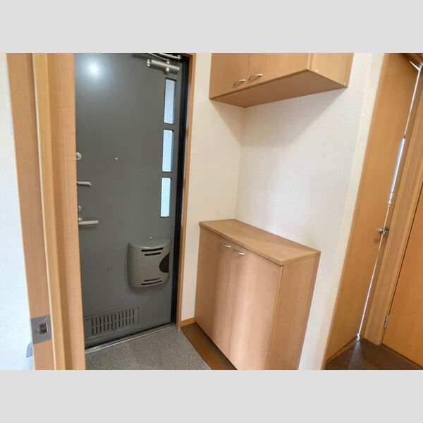 玄関 (玄関)
