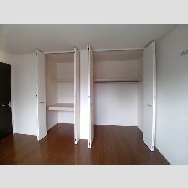 収納 (クローゼット)