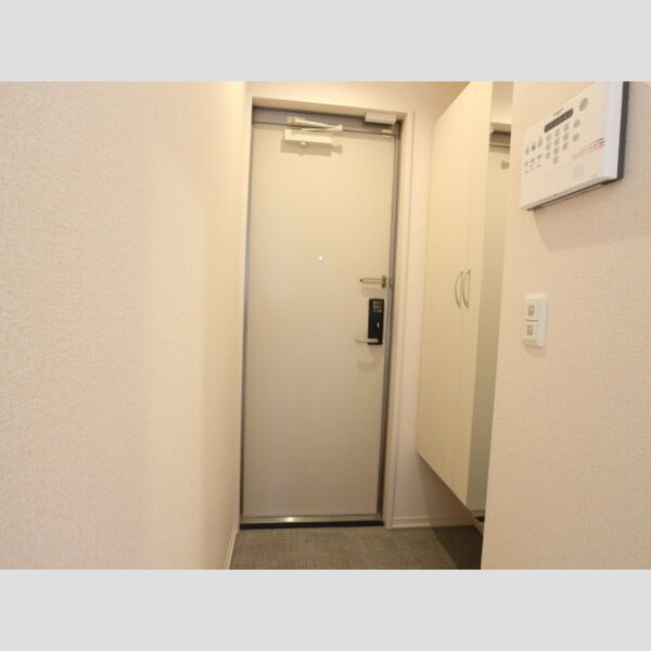 玄関 (玄関)