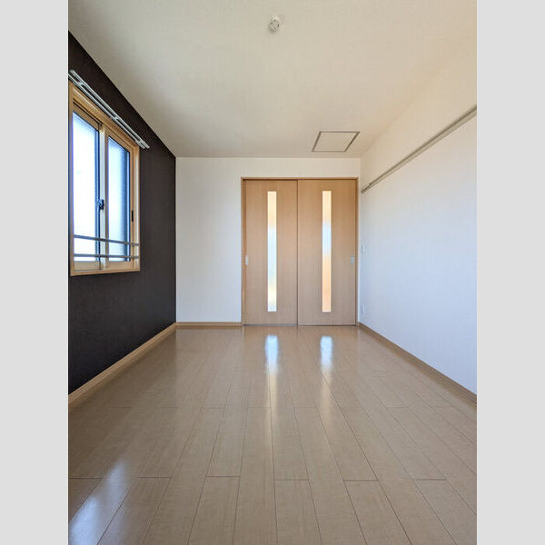 その他 (洋室(別角度))