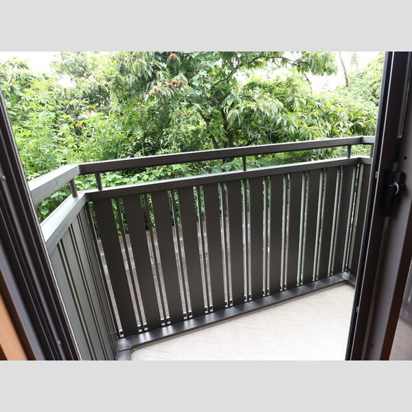 バルコニー・ベランダ (バルコニー)