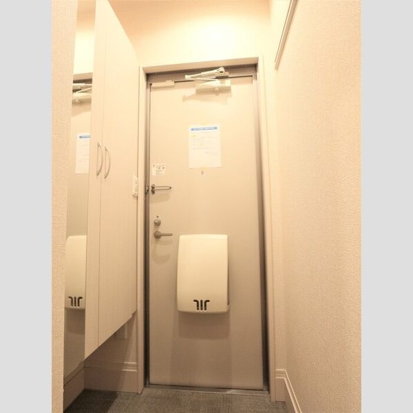 玄関 (玄関)