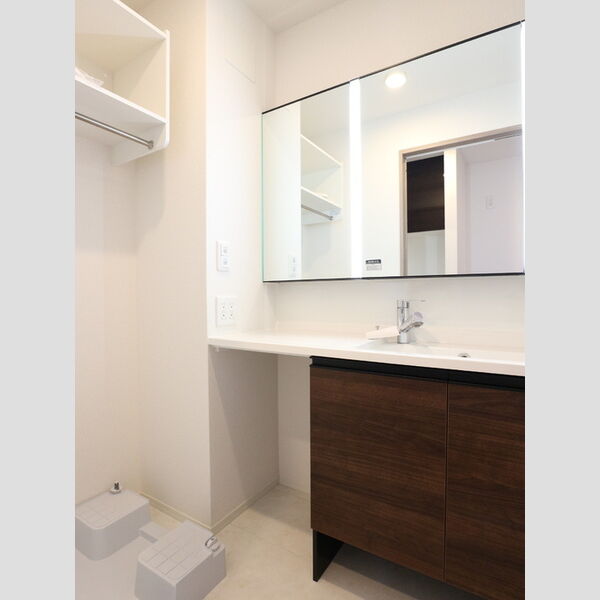 洗面所 (洗面所)