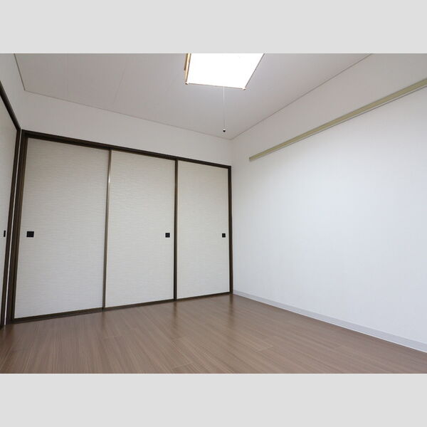その他 (洋室②)
