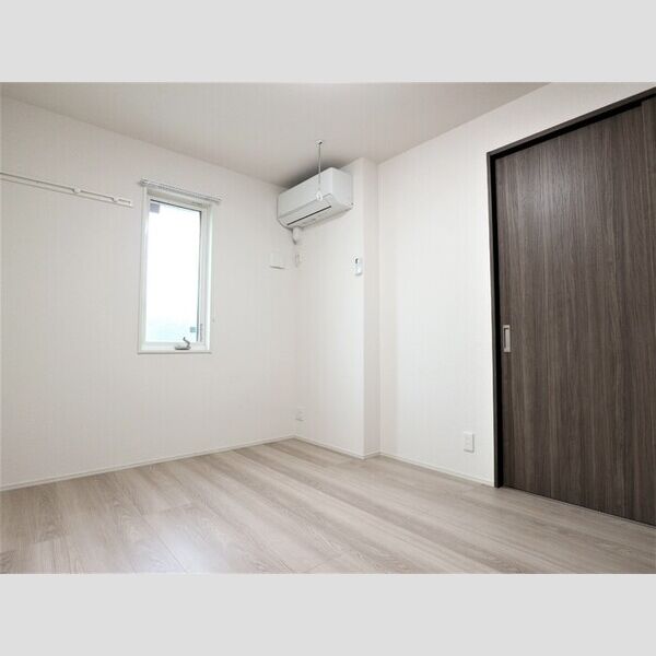 その他 (洋室②)