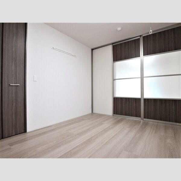 その他 (洋室①)