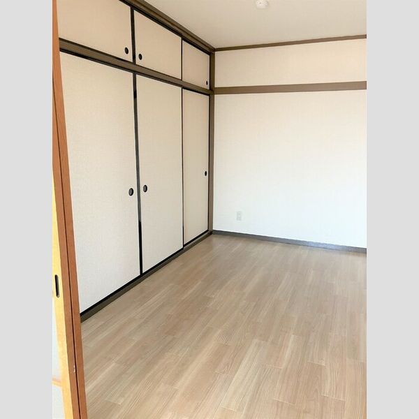 収納 (収納もたっぷりあります)