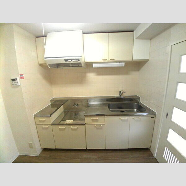 キッチン (キッチン)