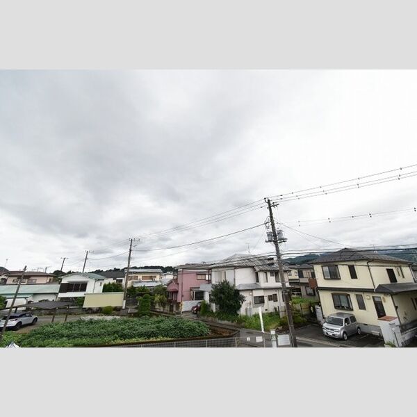 現地周辺 (バルコニーからの眺望)