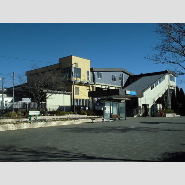 現地周辺 (♪小田急小田原線「開成駅」です♪)
