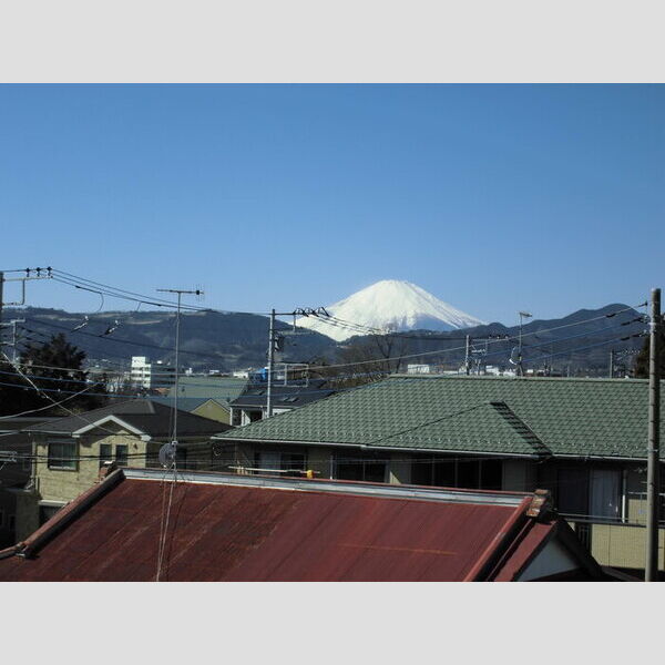 現地周辺 (♪お天気がいい日は富士山が望めます♪)