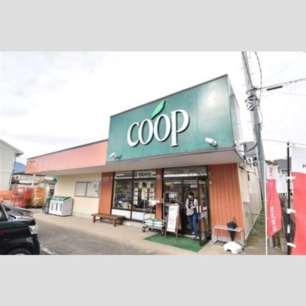 現地周辺 (♪徒歩2分(約104メートル)です♪)