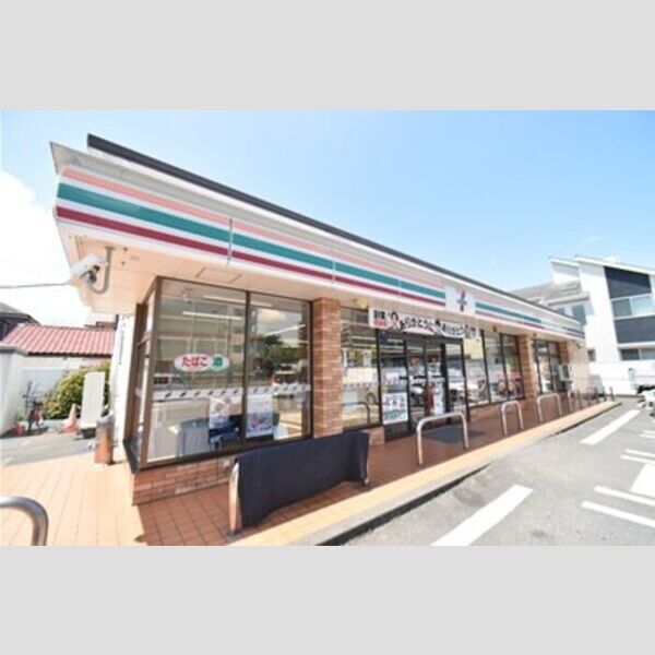 現地周辺 (セブンイレブン海老名あゆみ橋店(255m徒歩約3分))