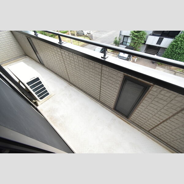 バルコニー・ベランダ (バルコニー)