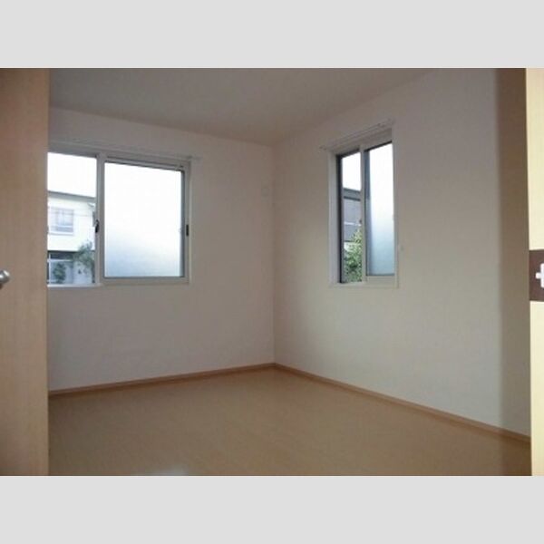 居室・リビング (♪東側、洋室6.1帖のお部屋です♪)