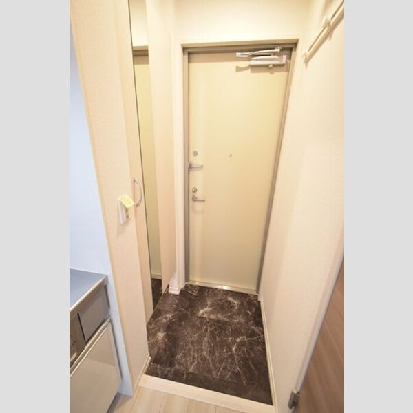 玄関 (♪玄関♪)