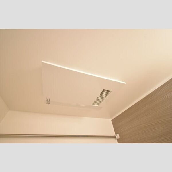 バス (♪浴室換気乾燥機♪)