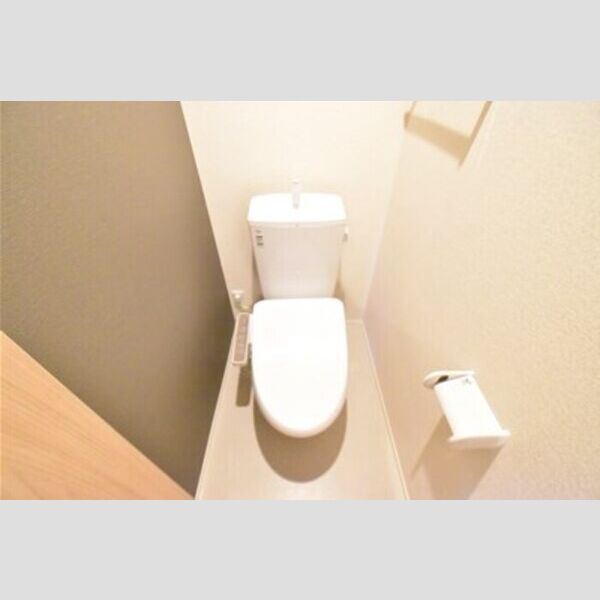 トイレ (洗浄便座)