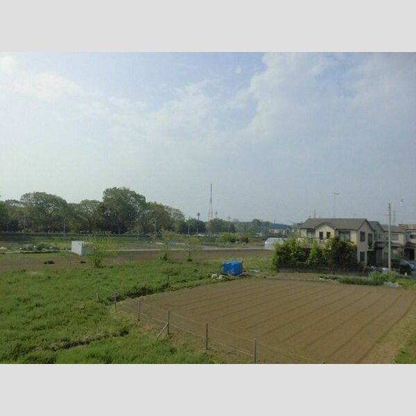 その他設備 (■西側洋室5.5帖から屋外を撮影しました■)