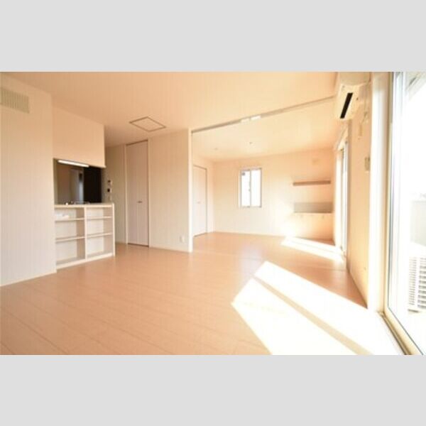 居室・リビング (リビングダイニングと居室)