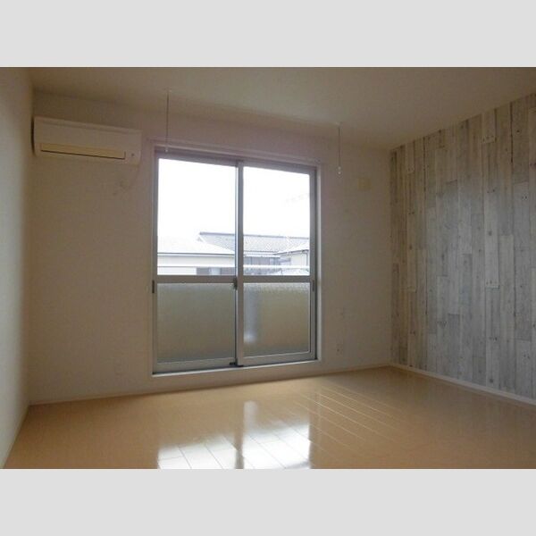 その他 (■前面建物が無く明るいお部屋です■)