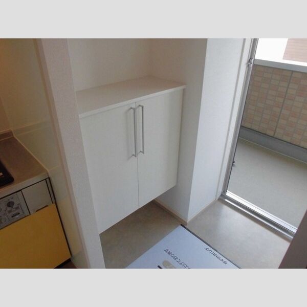 玄関 (■玄関と下駄箱です■)