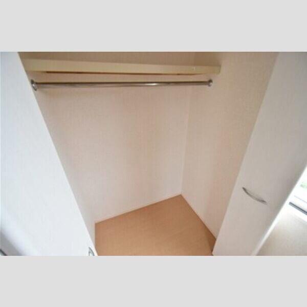 収納 (クローゼット)