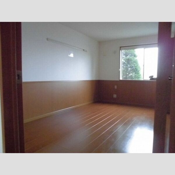 その他 (♪洋室7.5帖のお部屋です♪)