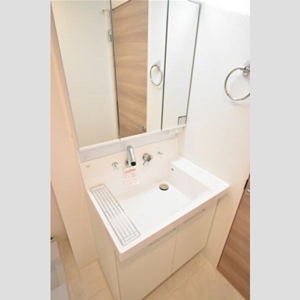 洗面所 (洗面化粧台)