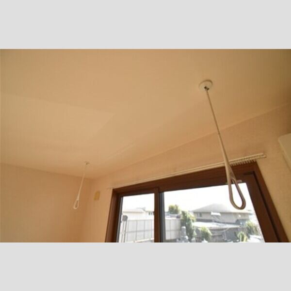 その他 (室内物干し)