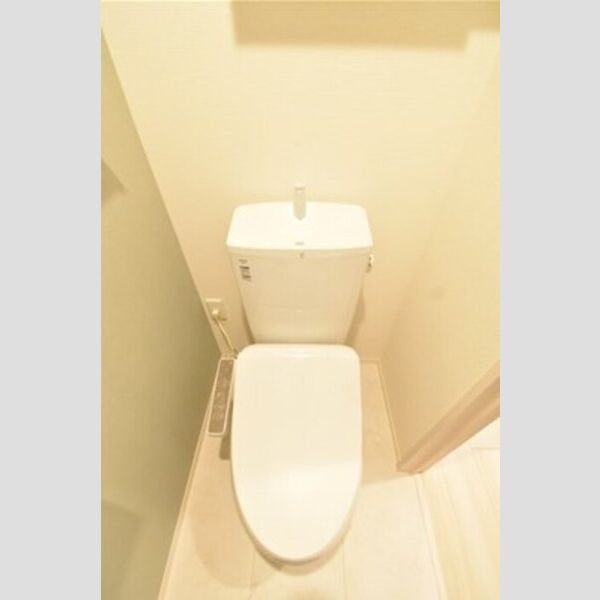 トイレ (洗浄便座)