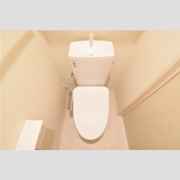 トイレ (洗浄便座)