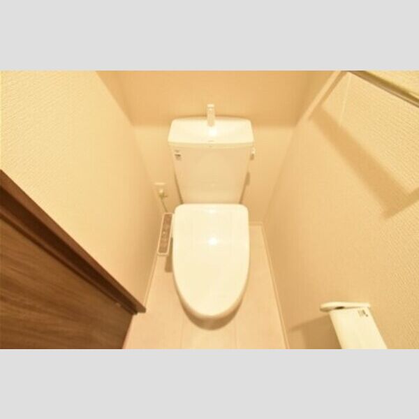 トイレ (洗浄便座)