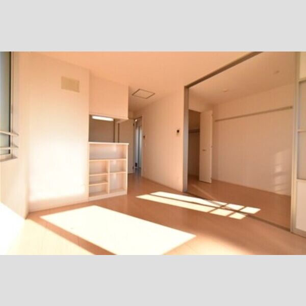 居室・リビング (リビングダイニングと居室)