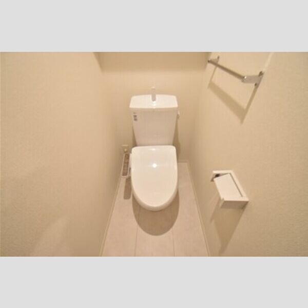 トイレ (洗浄便座)