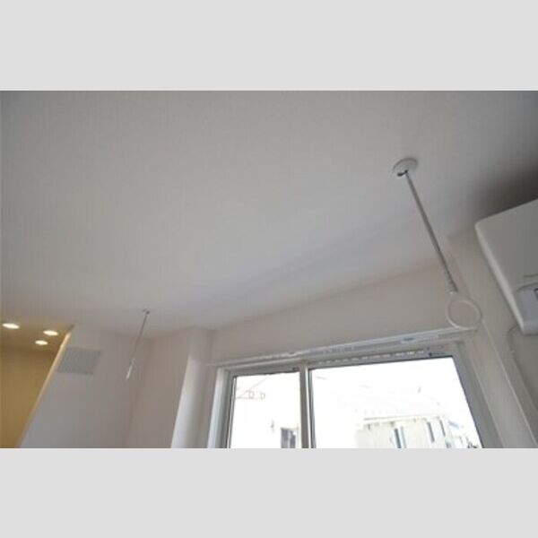 その他 (室内物干し)