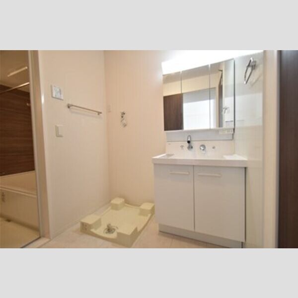 洗面所 (洗面室)