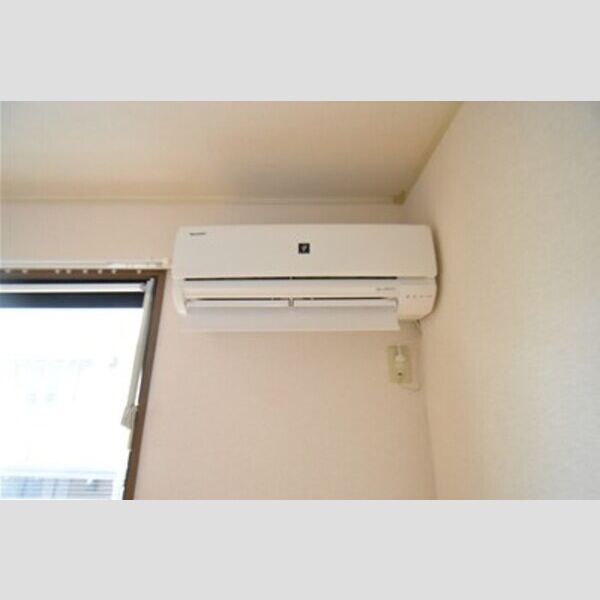 その他設備 (エアコン)