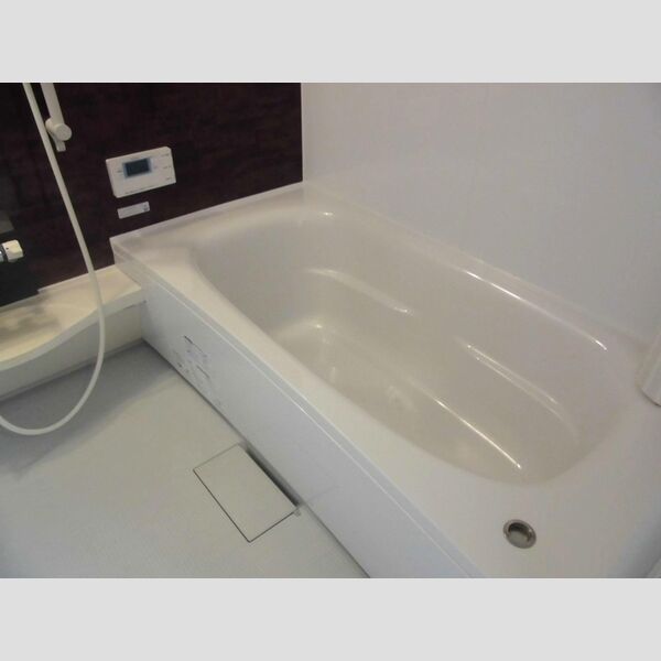 バス (♪ゆったりできる1坪タイプのお風呂です♪)