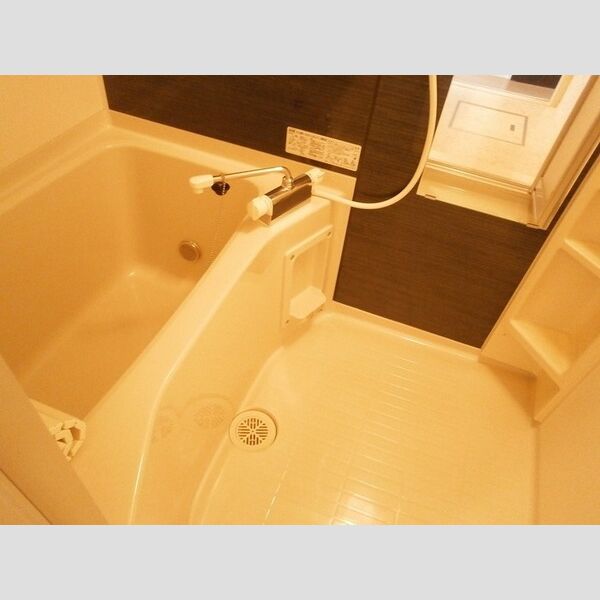 バス (♪ユニットバス(追い焚き給湯)♪)