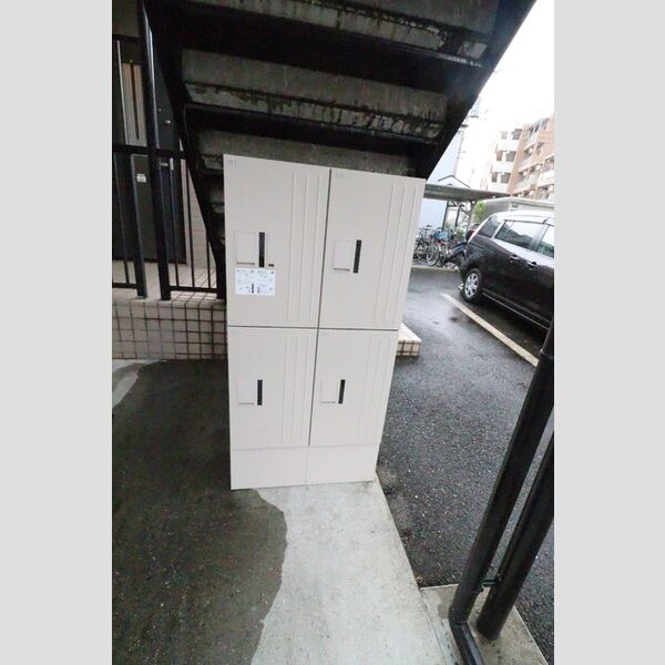 現地周辺 (宅配ボックス)