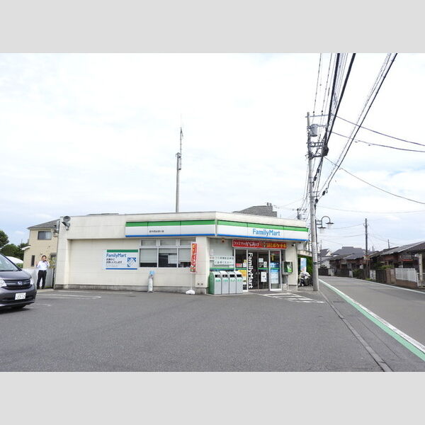 現地周辺 (ファミリーマート府中四谷通り店)