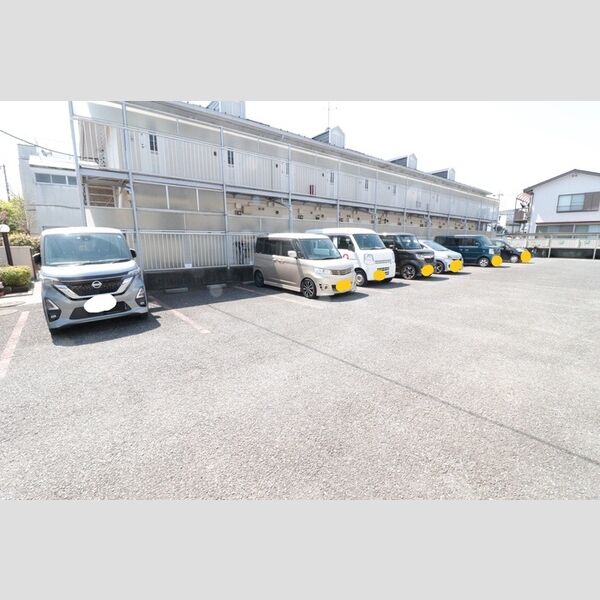 駐車場 (駐車場)