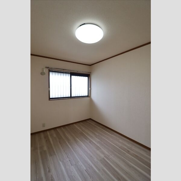 その他 (洋室)
