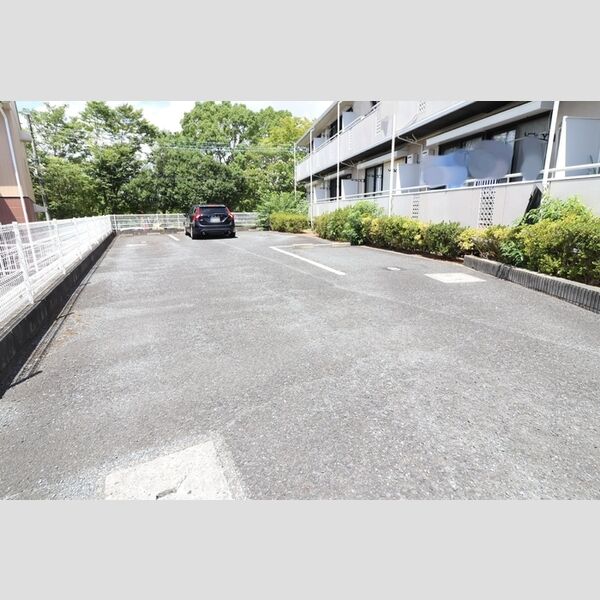 駐車場 (駐車場)