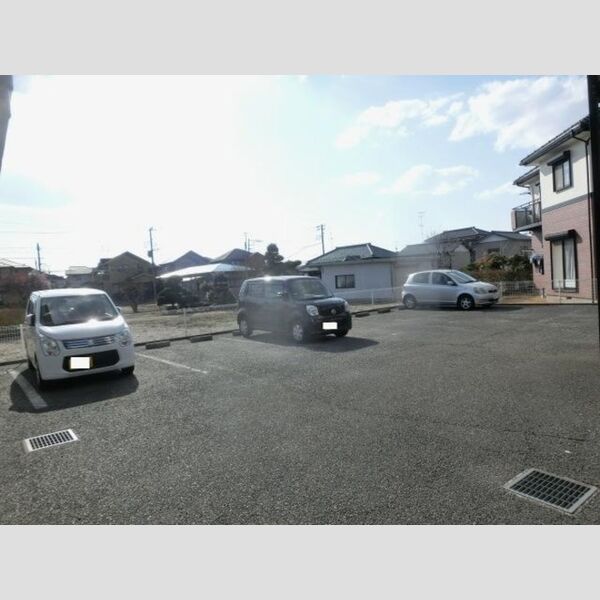 駐車場 (駐車場)